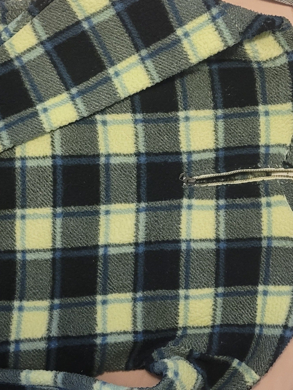 American Eagle Plaid Fleece Zip-Up Pull Over in Yellow, Navy, and Gray
